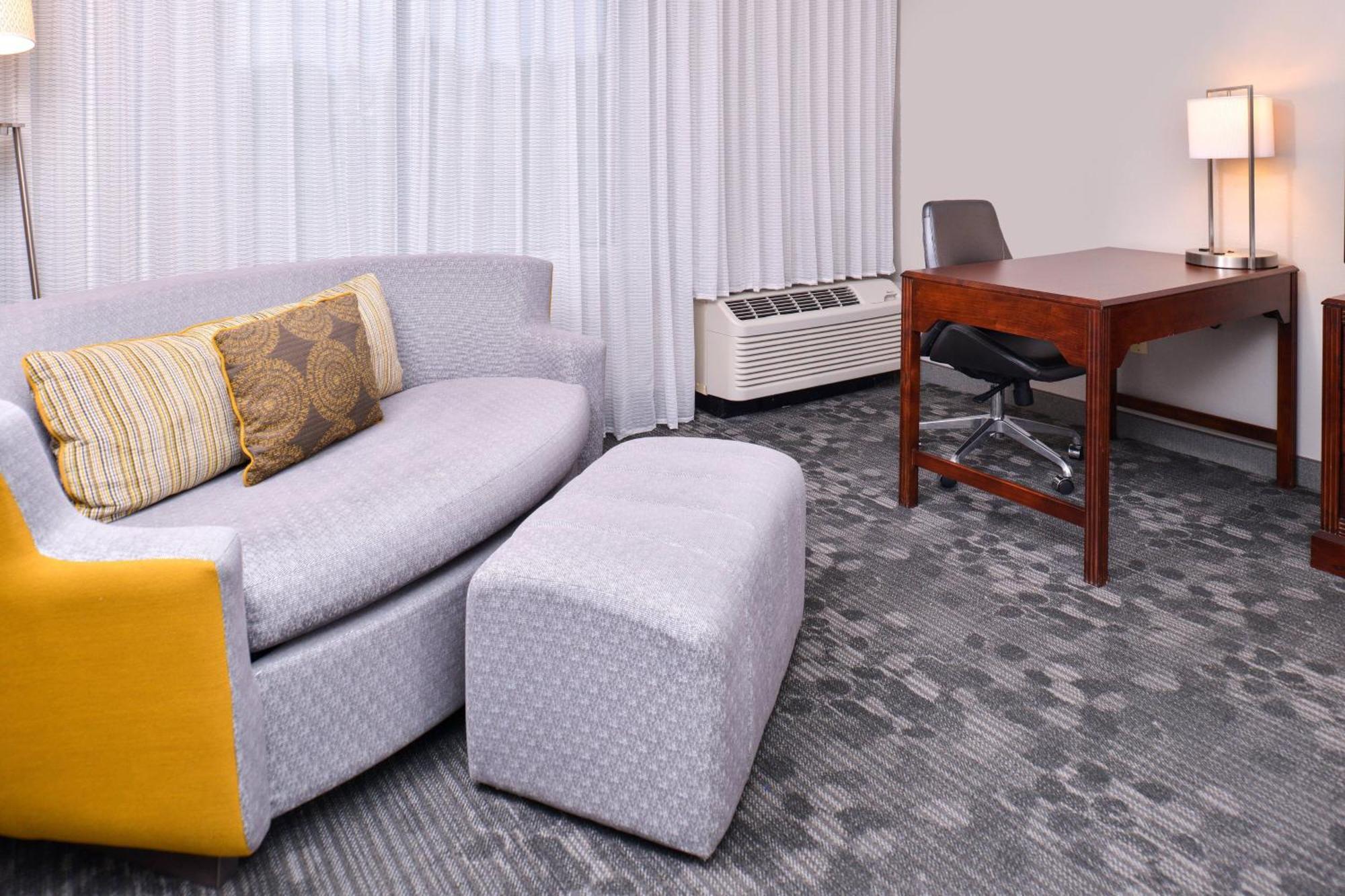 Hotel Courtyard By Marriott Decatur Zewnętrze zdjęcie